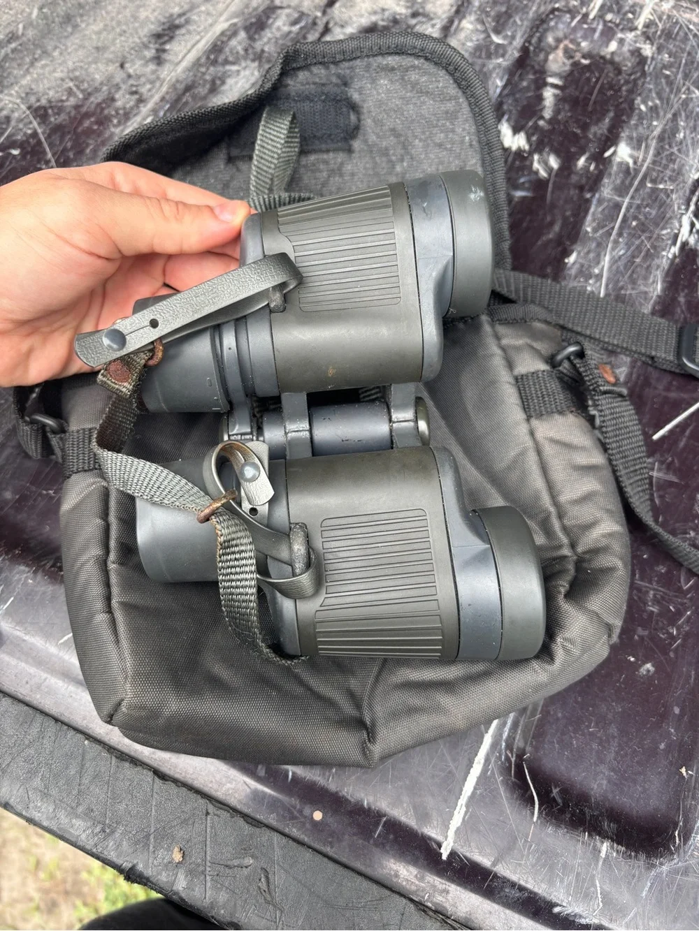 Bushnell Compact Binoculars in Black with Yellow Logo